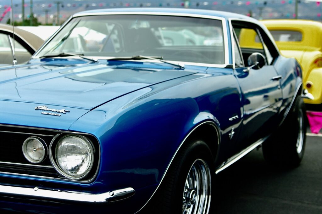 Coche esperando a un cambio de aceite en Santander